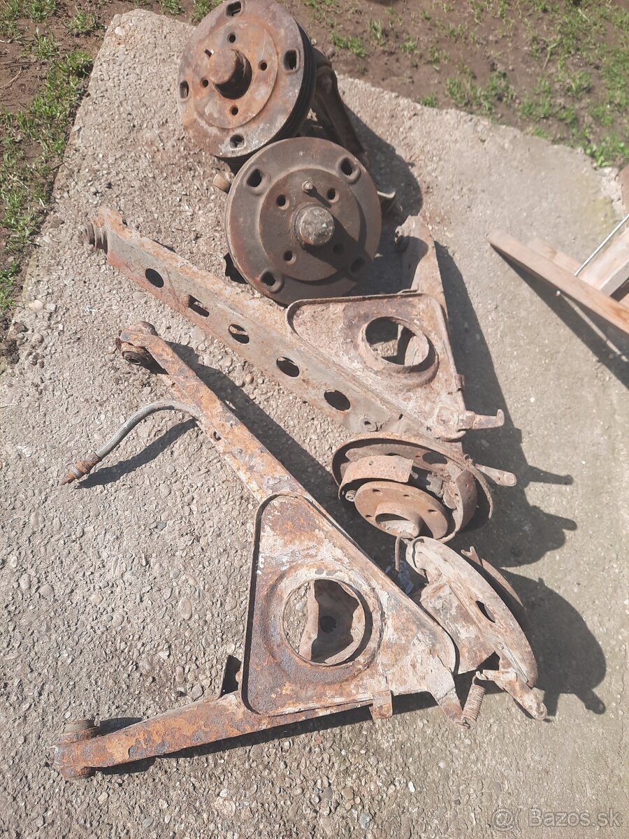 Fiat 850 Berlina Special, Panda Fiat 127 VW Golf - 10