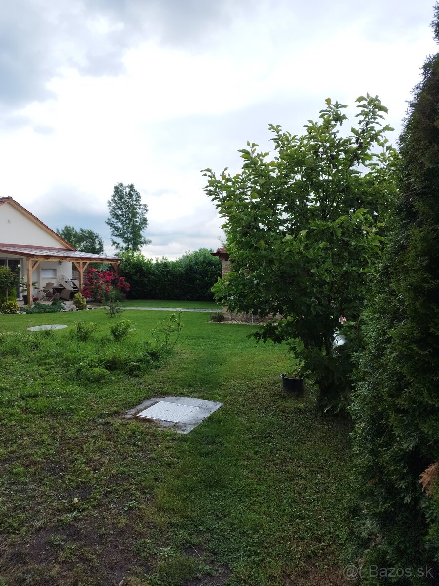 Dva rodinne domy - 10