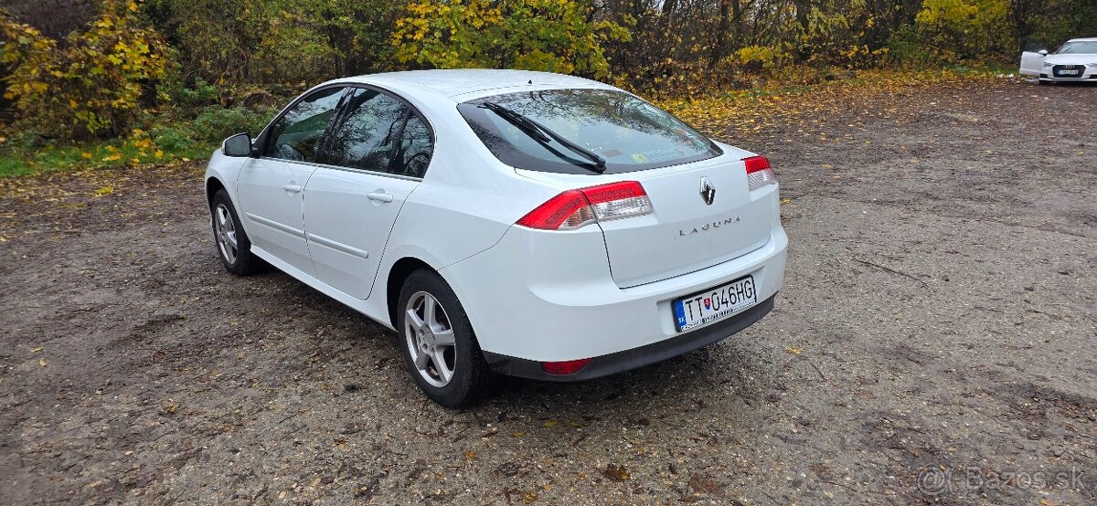 Renault Laguna - 10