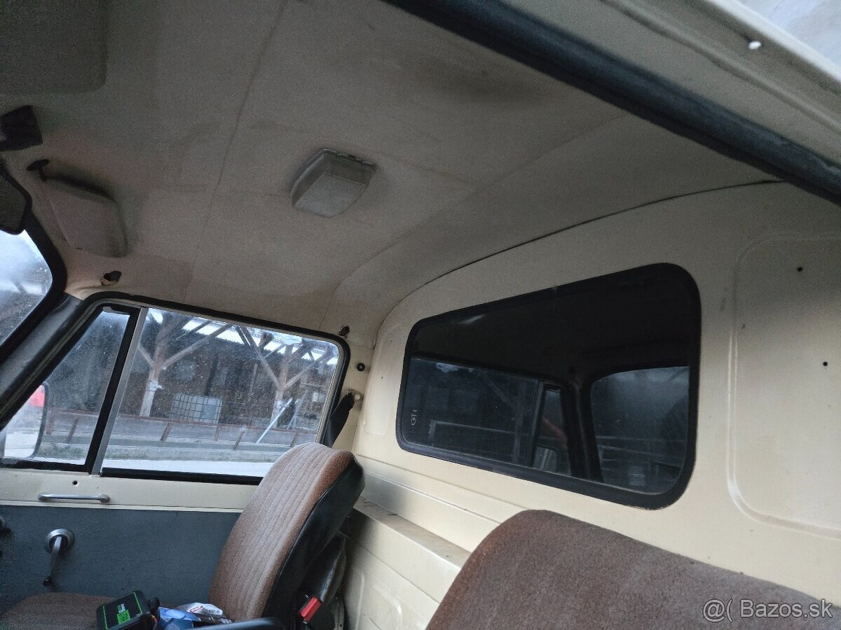 Škoda 1203 Valník - 10