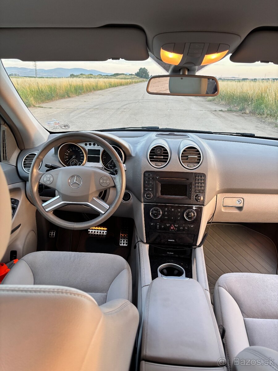 Mercedes ML 300 CDI - 10