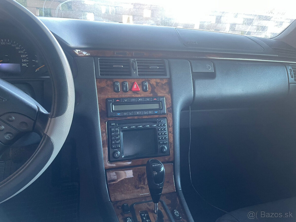 Mercedes - Benz W210 320 CDI - 10