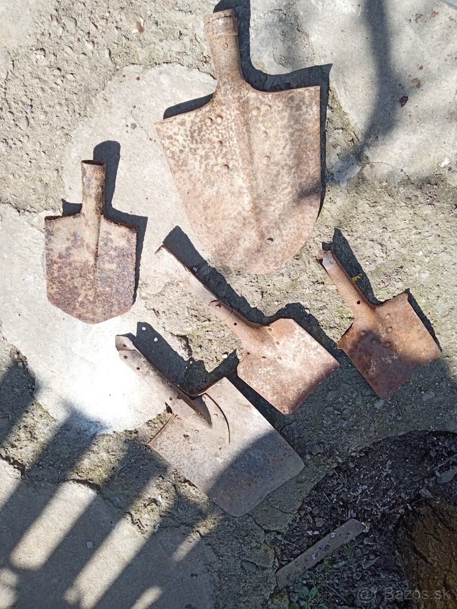 Vojenské historické lopatky - 10