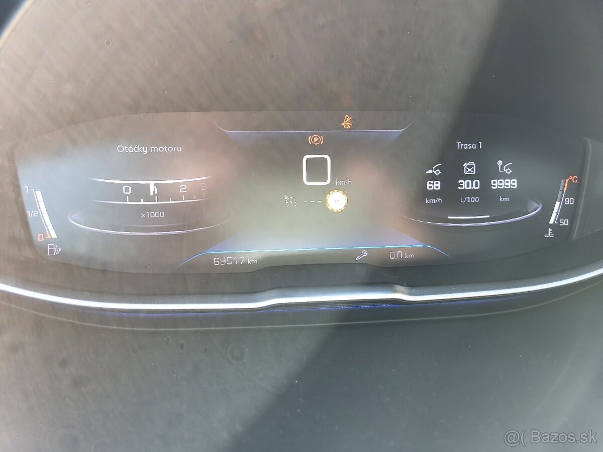 Peugeot 3008 1.2 PureTech 130k (možný odpočet DPH) - 10