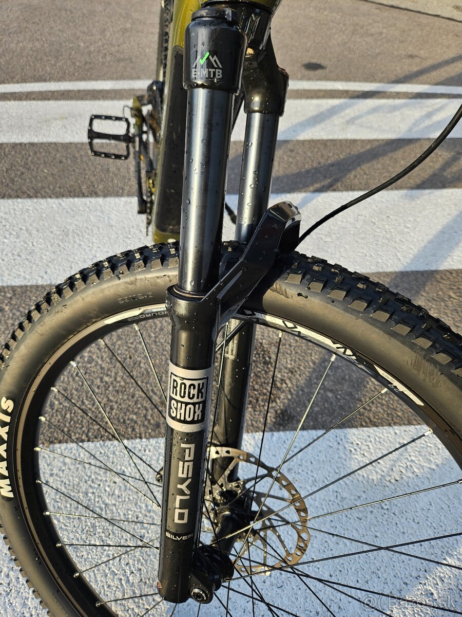 Celoodpružený elektrobicykel Genesis - 10