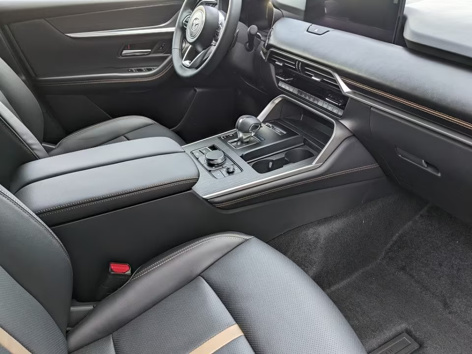 Mazda CX-60 2.5l PHEV ODPOČET DPH - HOMURA ZĽAVA 30.8% - 10