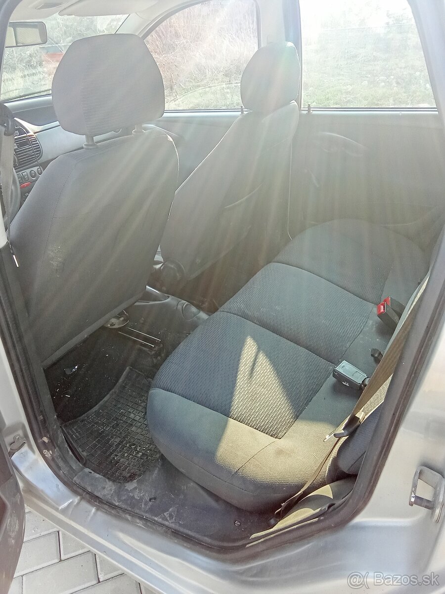 Súrne predám Fiat Punto 2 - 10