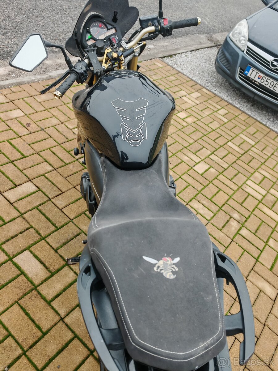 Honda CB600F Hornet ABS - 10