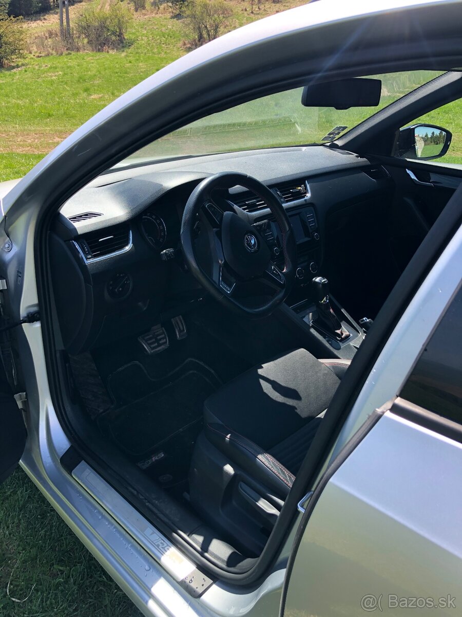 Škoda Octavia rs - 10
