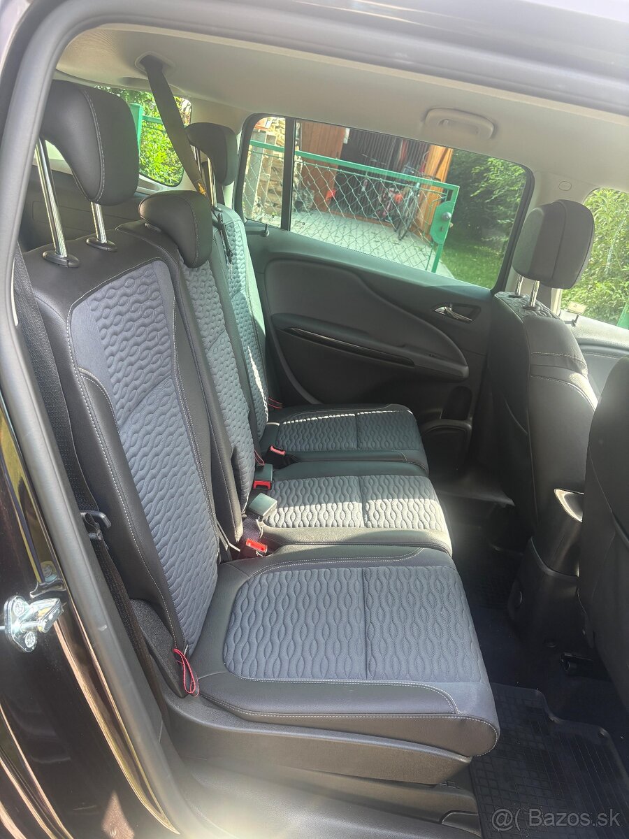 Predám Opel Zafira Tourer - 10