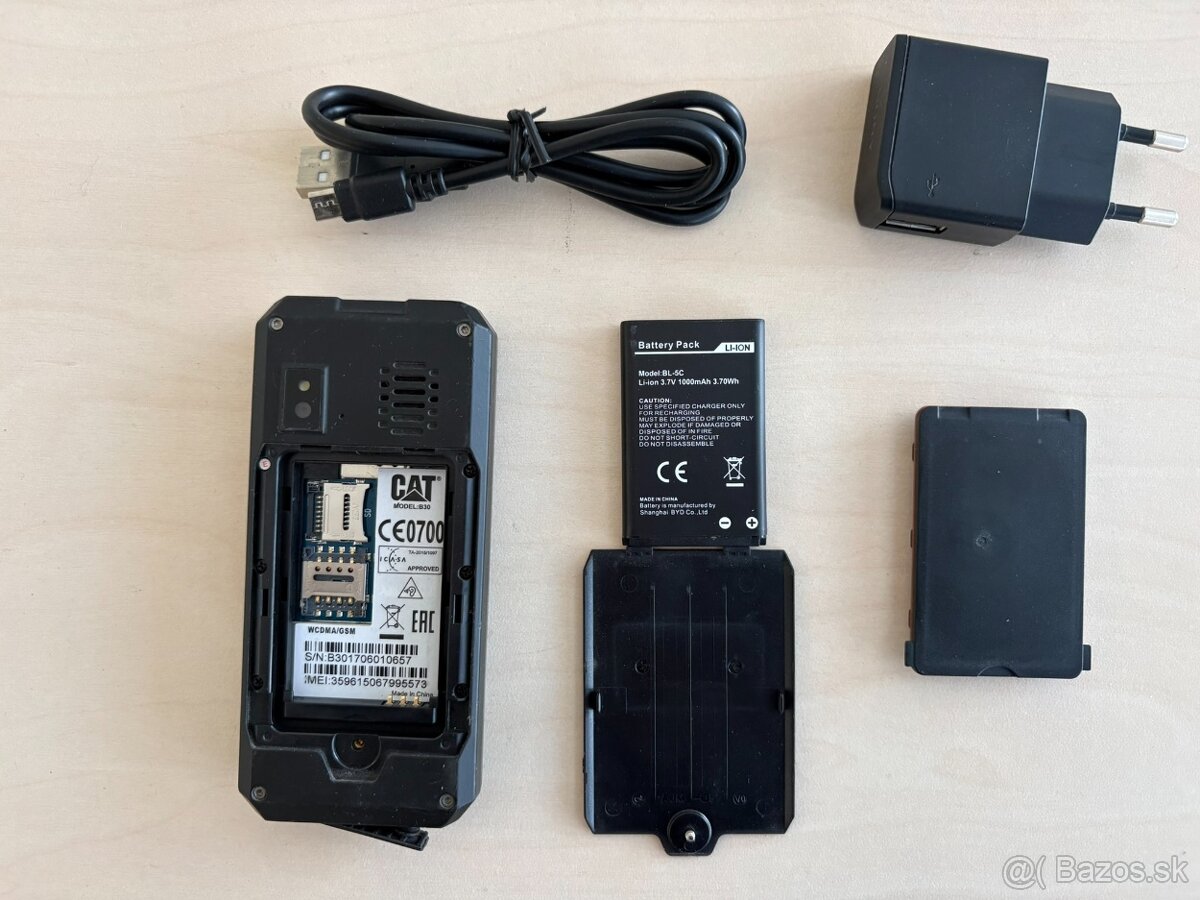 CAT B30 mobilný telefón - 10