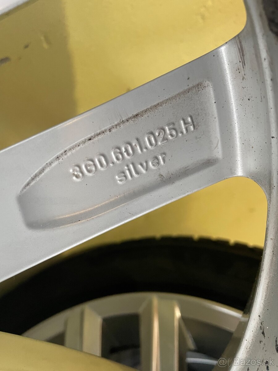 Zimna sada vw dartford r18 - 10