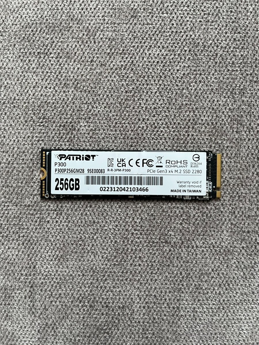 M.2 NVMe SSD Samsung / Intenso / WD / Patriot / Intel 256GB - 10