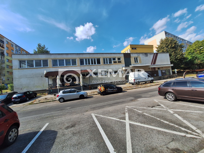 Prenájom obchodných priestorov Banská Bystrica - 10