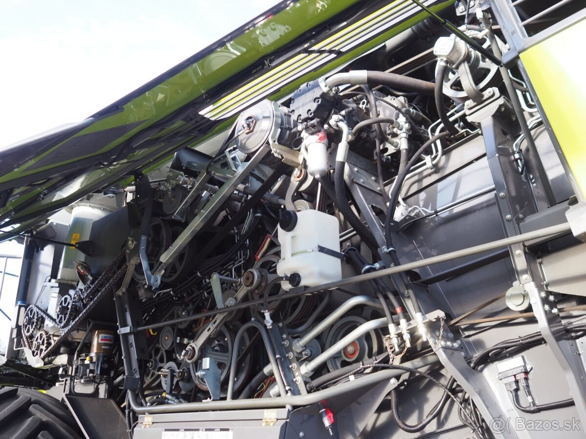 Claas Lexion 6700 + V930 - 10