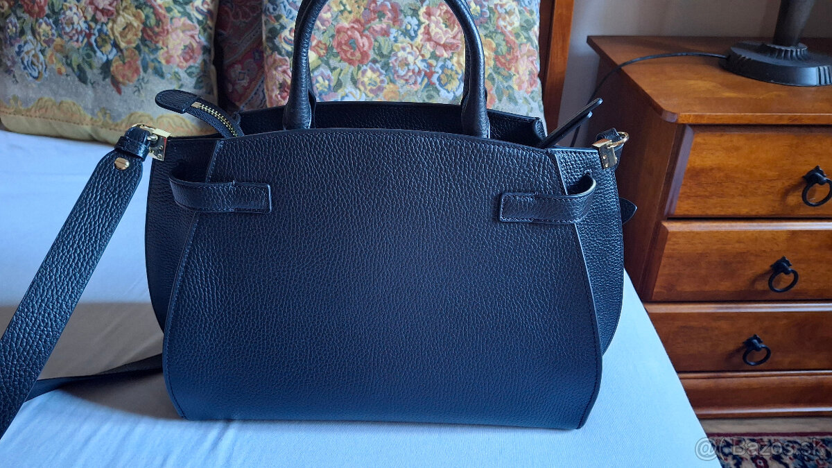 tmavomodrá kabelka coccinelle - nová - 10