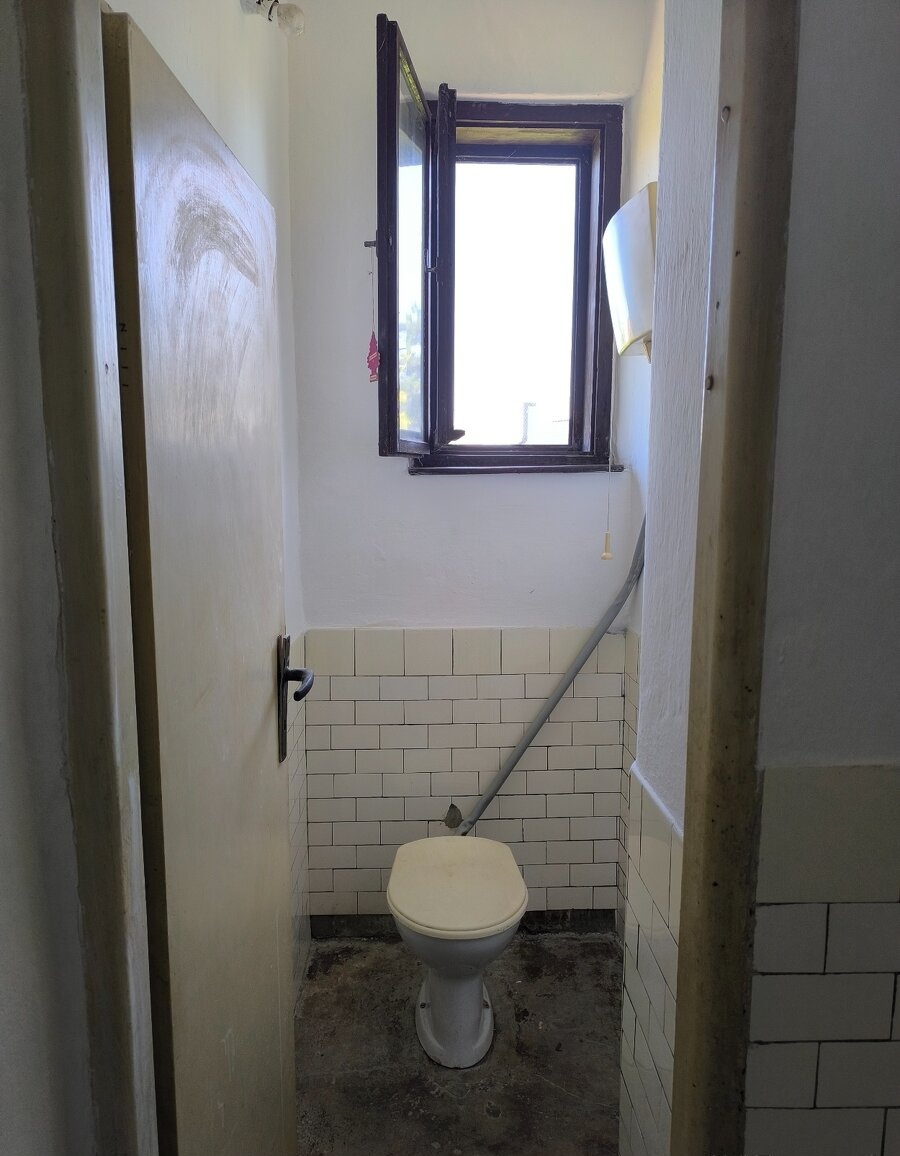 Na predaj 4 izbový rodinný dom-Dvorníky 10km od Hlohovca - 10