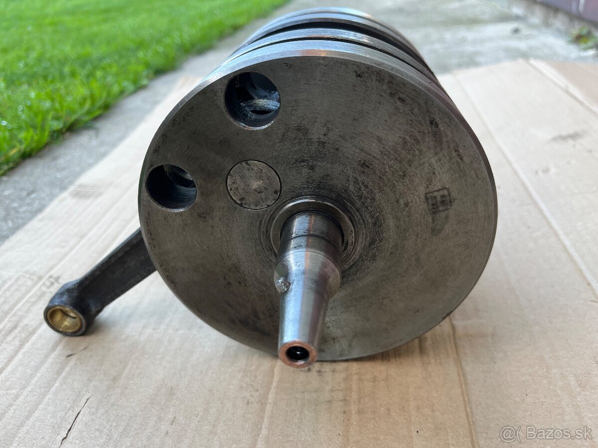 Kľukový hriadeľ Jawa 350 model 360 361 aj 354 - 10