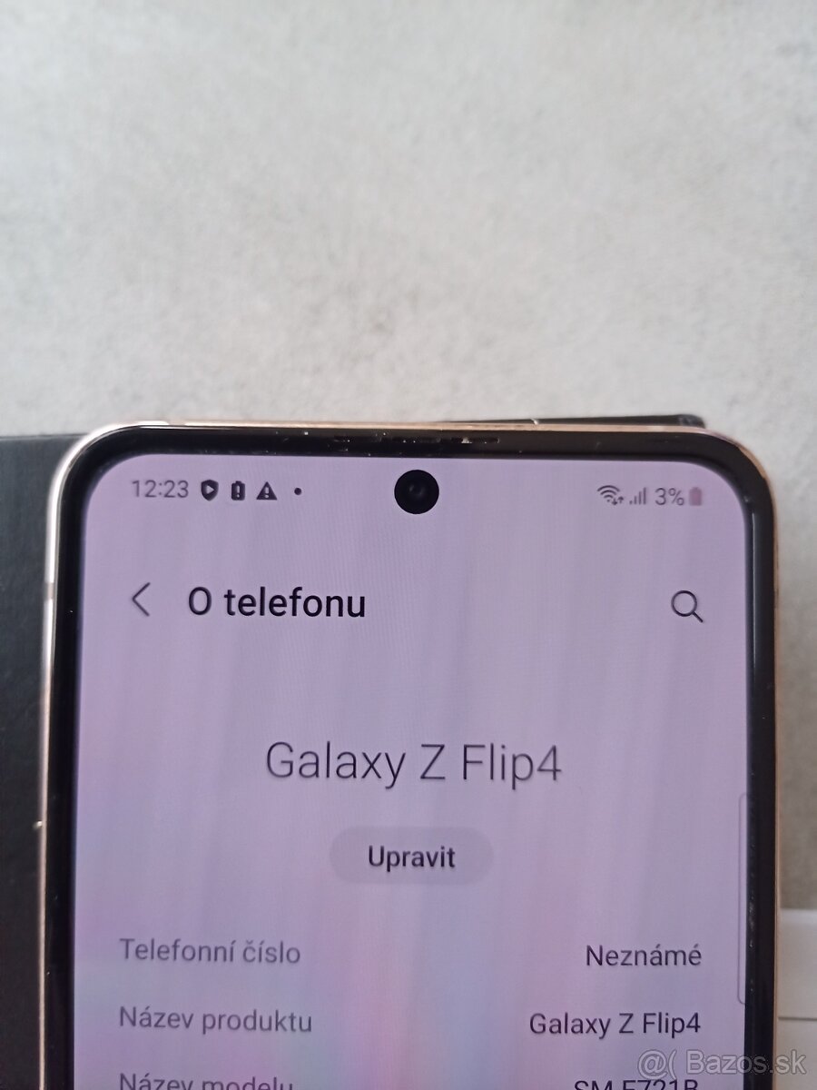 Samsung Galaxy Z Flip 4 - 10