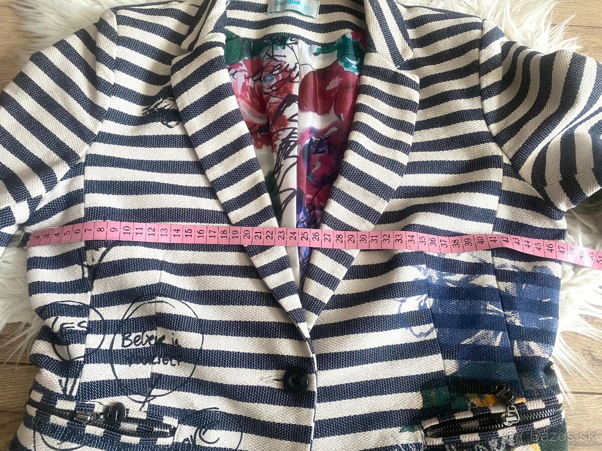 Desigual sako M/L - 10