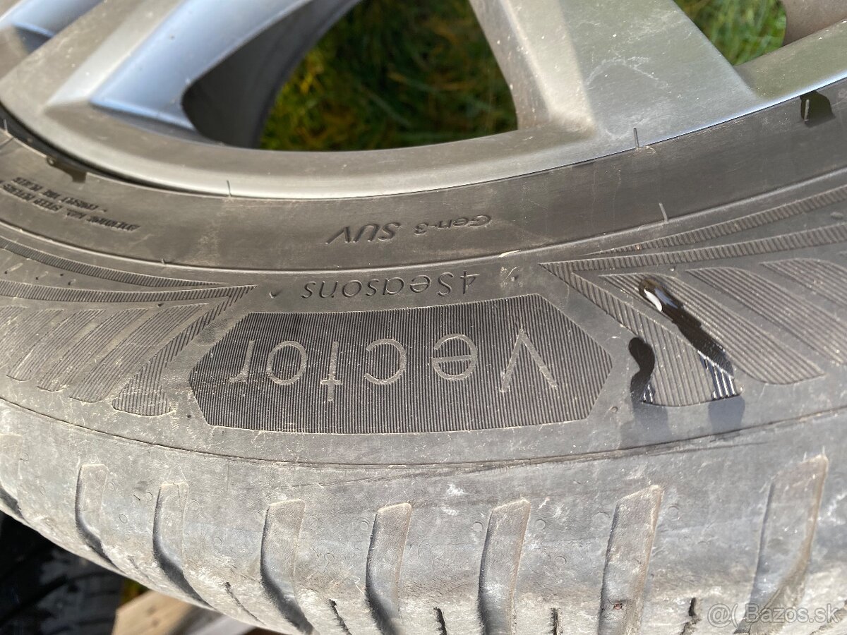 Original sada 5x130, 19”VW Touareg alu disky s Michelin - 10