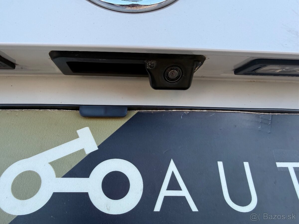 Škoda Superb 2,0tsi 206kw 4x4 DSG Style PLUS Webasto - 10