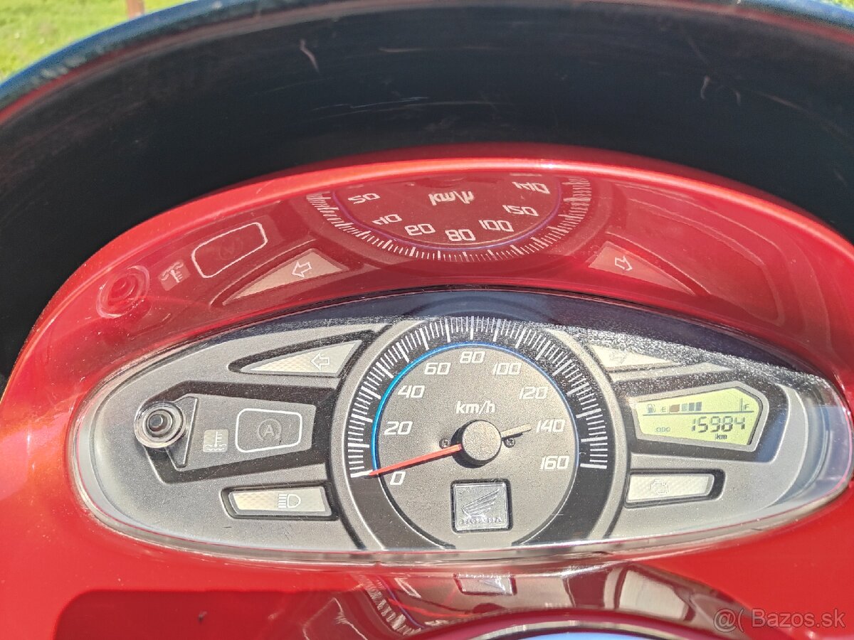 Honda pcx125 - 10