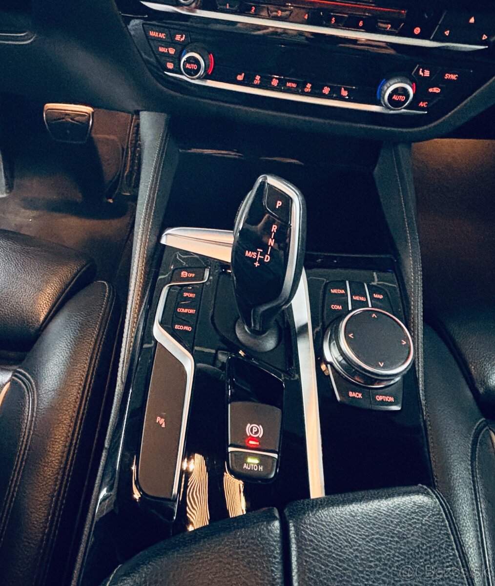 BMW 540i - 10