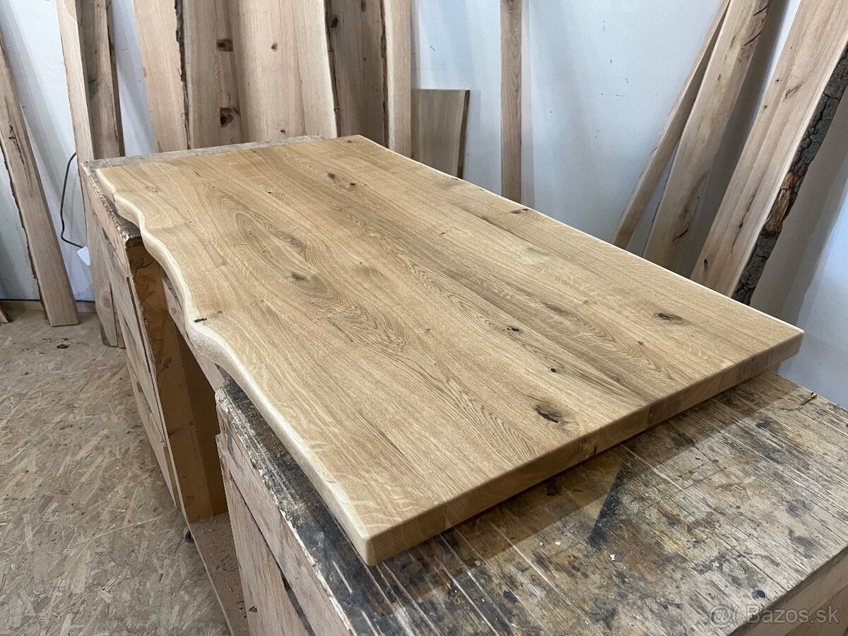 Masívny jedálenský stôl s prírodnou hranou - 10