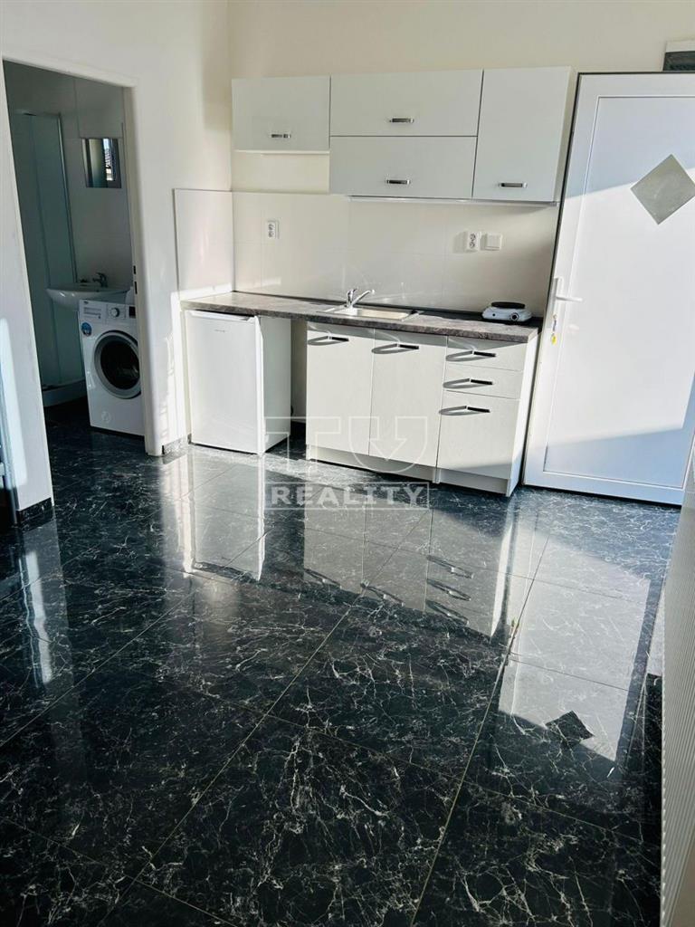 Investičná príležitosť, ubytovňa - 10