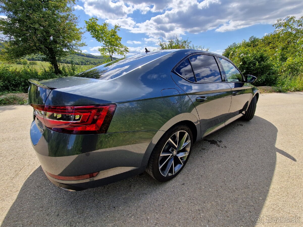 Skoda superb 2.0 tdi 4x4 sportline - 10
