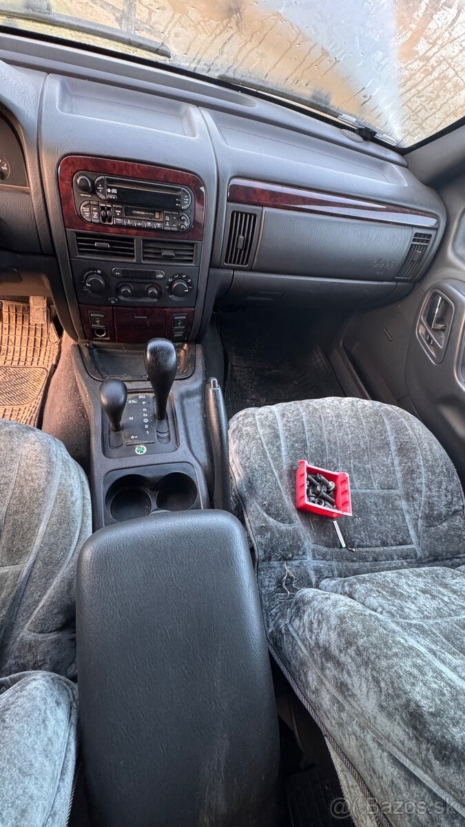 Jeep Grand Cherokee LIMITED - 10