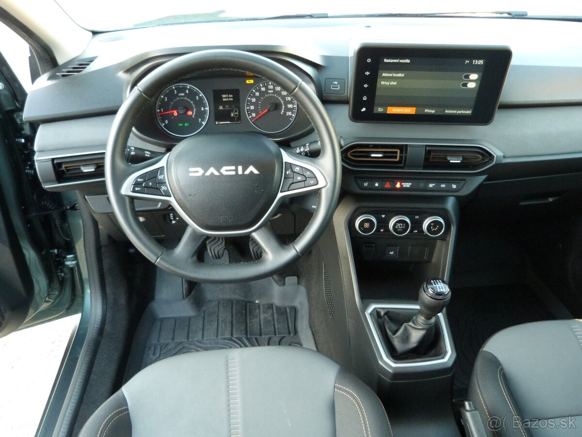 Dacia Jogger 1.0 TCe 110k Expression 7 miest - 10