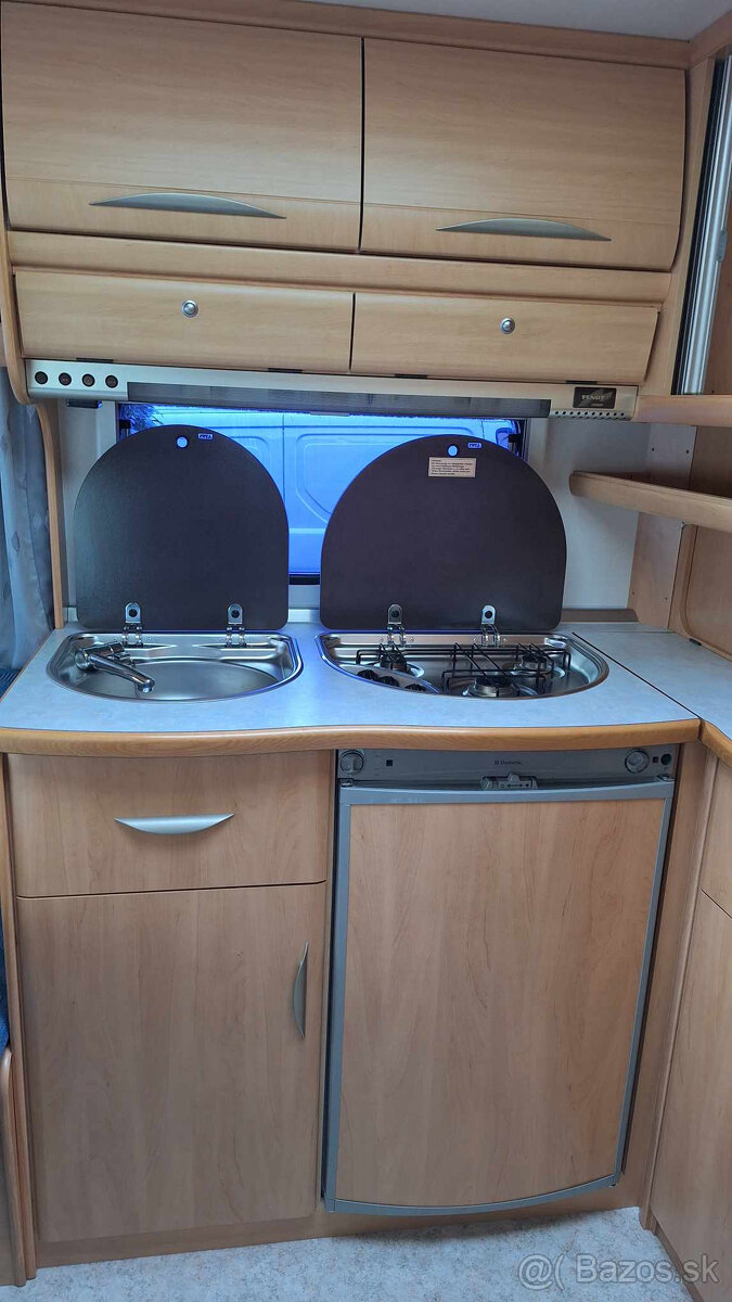 Predam obytny prives FENDT SAPHIR s predstanom - 10