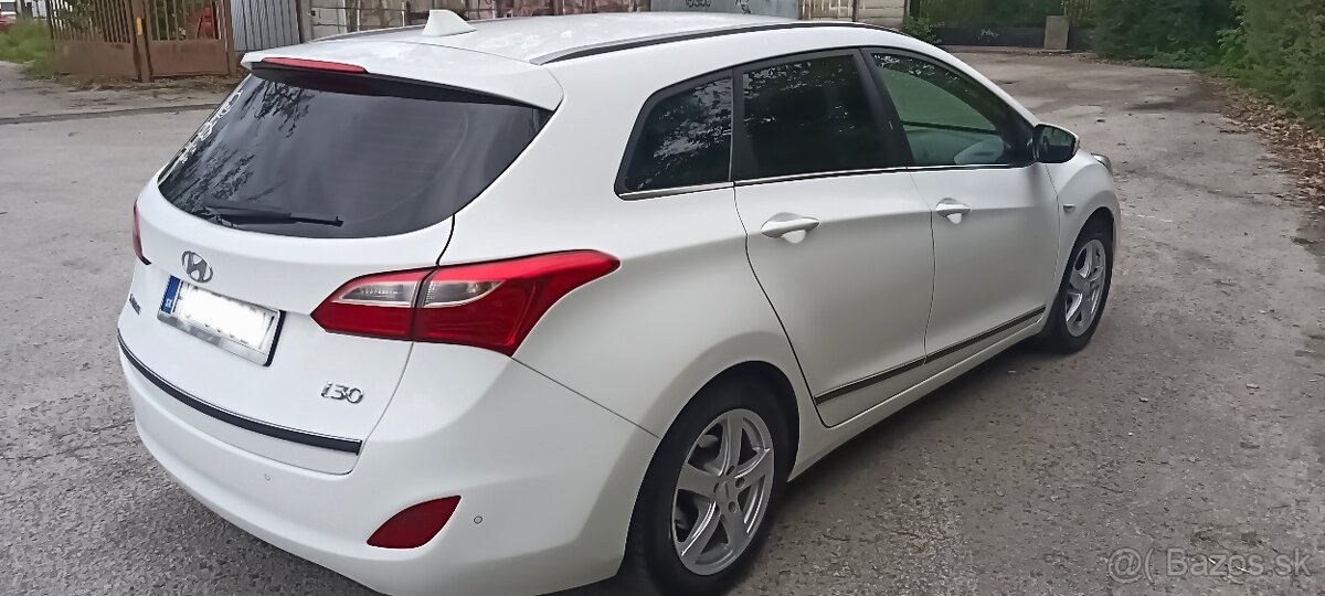 Hyundai i30 combi - 10