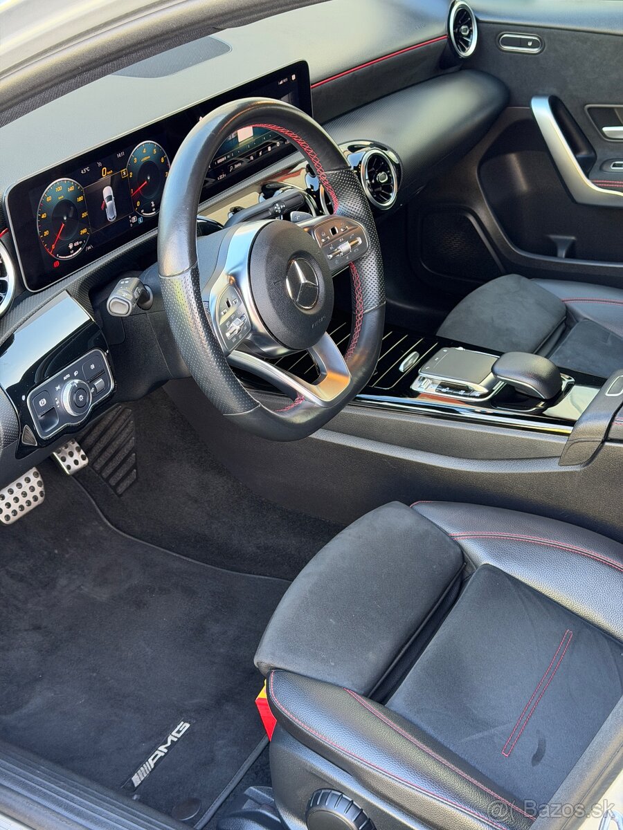 Mercedes-Benz A 180 A7 AMG line - 10