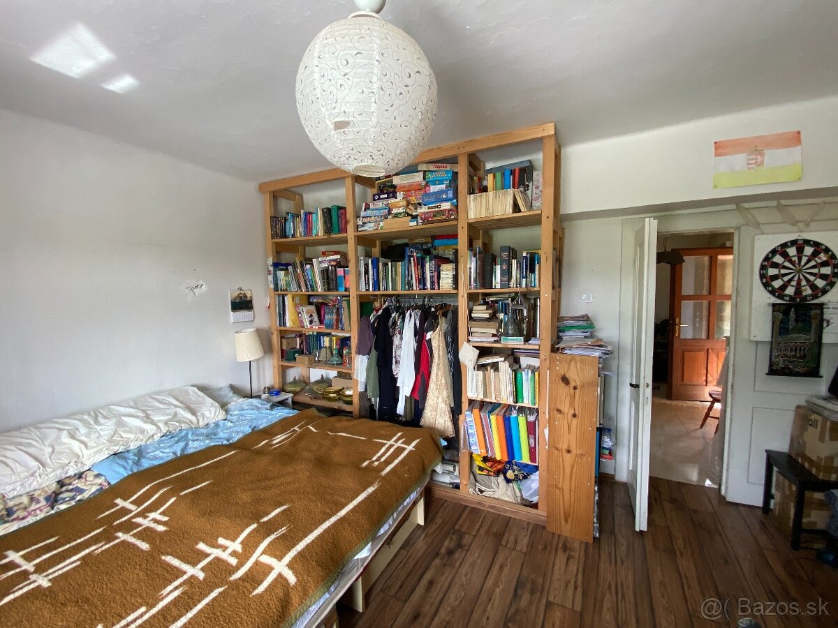 Priestranný rodinný dom s wellness - Večelkov okr. R.Sobota - 10