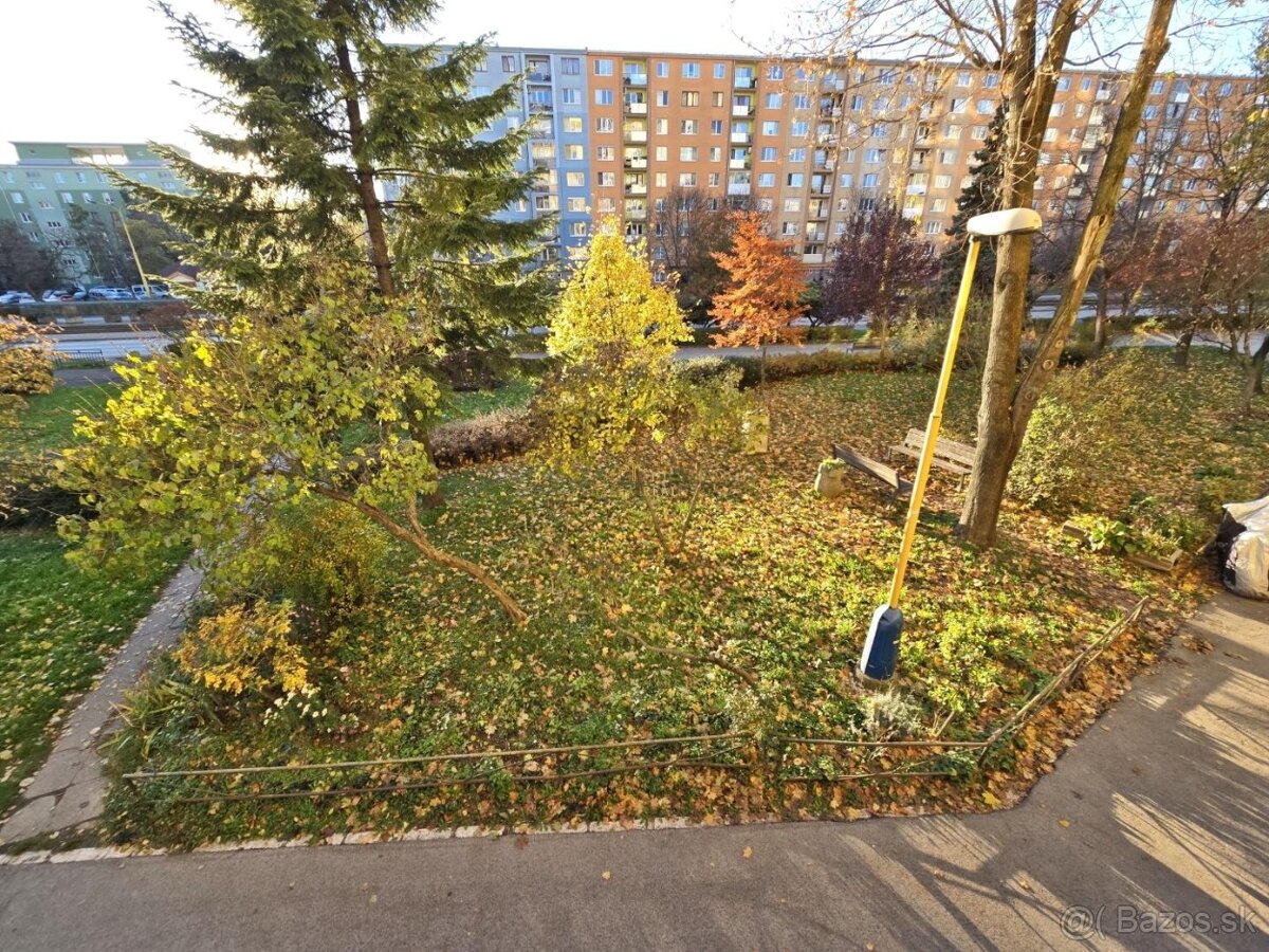 Moderný 2,5-izb byt 50m² + Loggia, CENTRUM-JUH, Južná trieda - 10