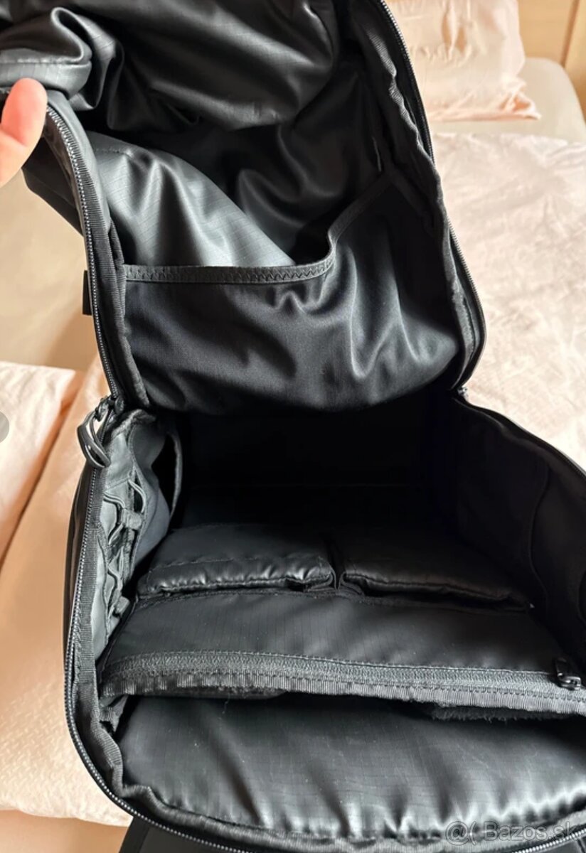 Wandrd duo daypack - 10