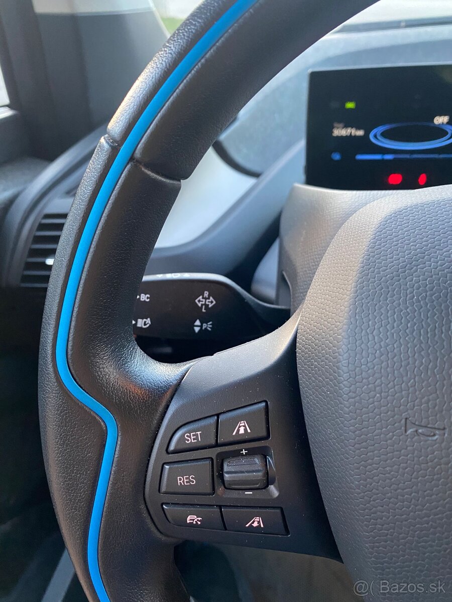 BMW i3 120 Ah 2021 Super výbava - 10