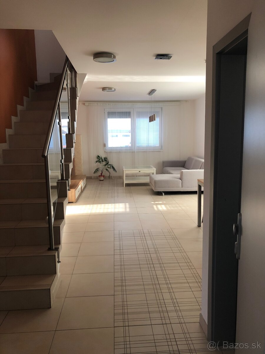 3 izbový mezonet s terasou a 2 parkovacími miestami - 10