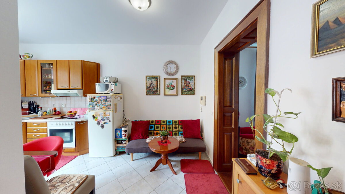 BartanusReality - Na predaj 1-izbový byt s vlastným kúrením - 10