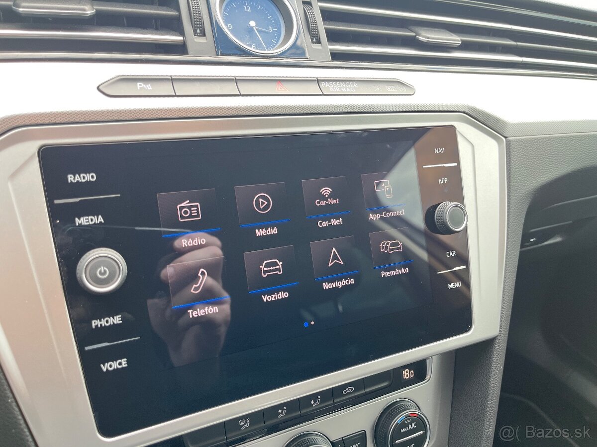 VW Passat 2.0TDI DSG 2019 - navi, nová STK a rozvody - 10