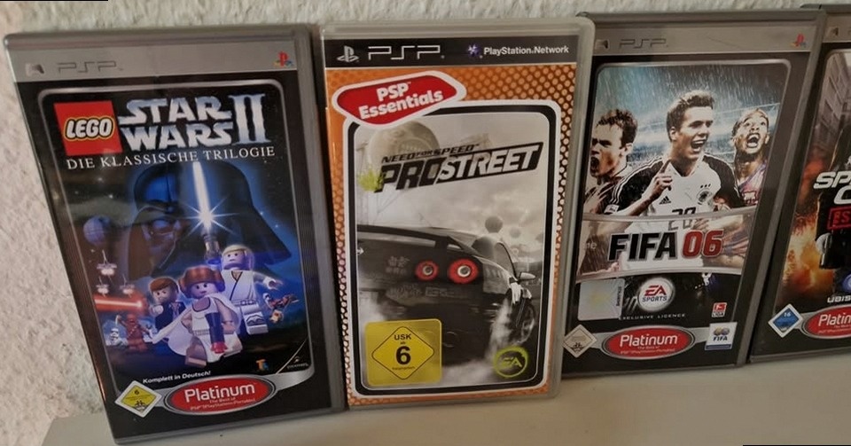 PlayStation Portable 3004 s príslušenstvom - 10