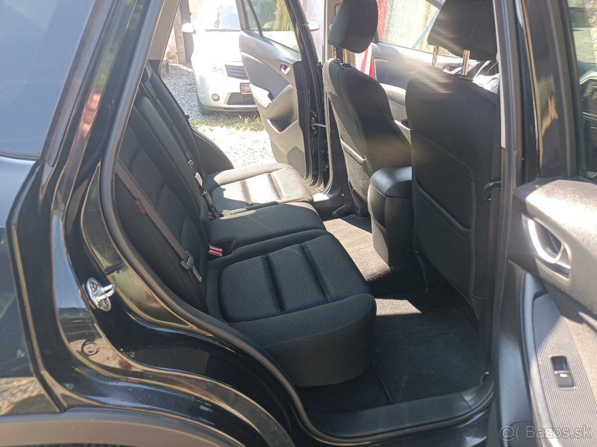 Mazda CX-5, 2.2 sky-D,110 kw,navi,xen.,4x4 - 10