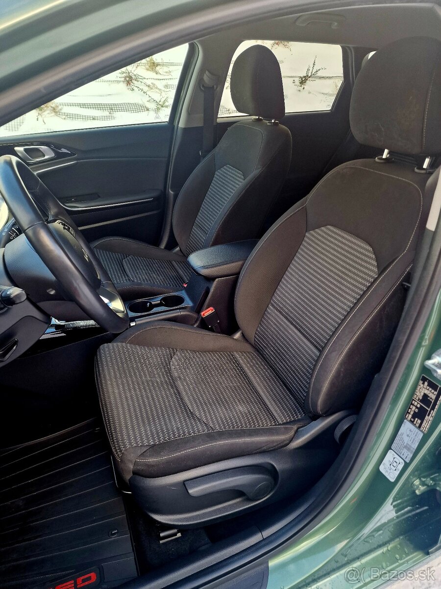 Kia Ceed SW GOLD Automat - 10