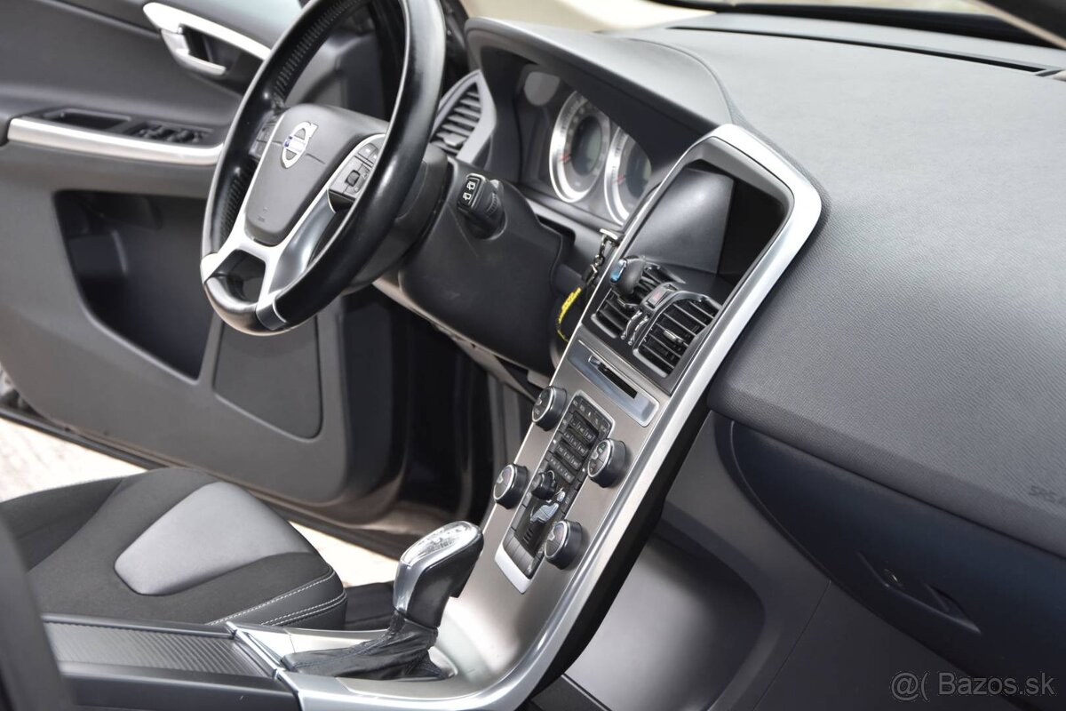 Volvo XC60 - 10