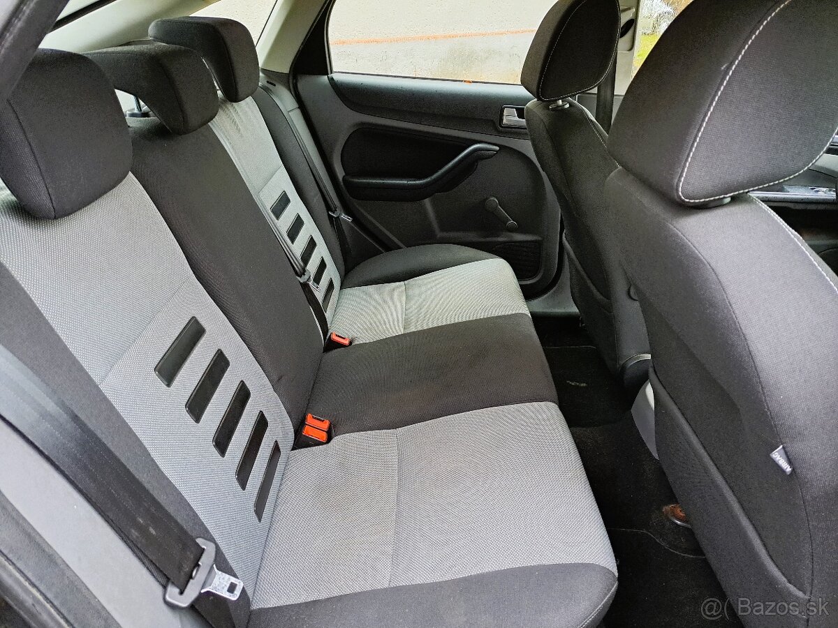 Ford Focus 1.8 16V duratec 92kw,r.v.2010 - 10