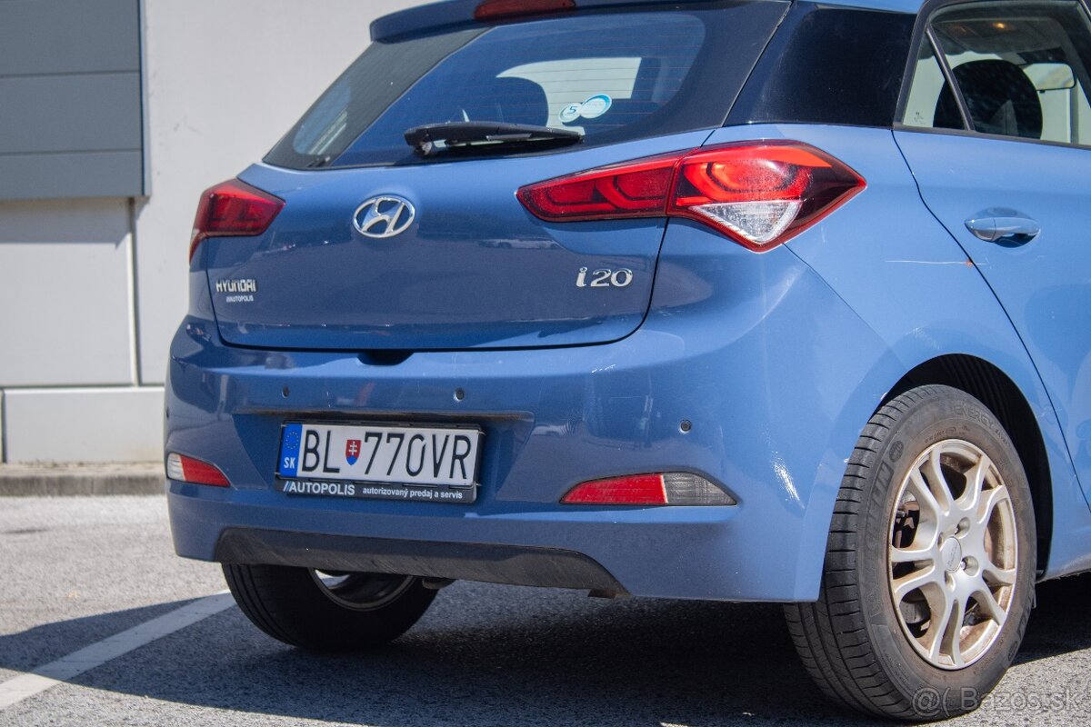 Hyundai i20 1.4i 16V Comfort - 10