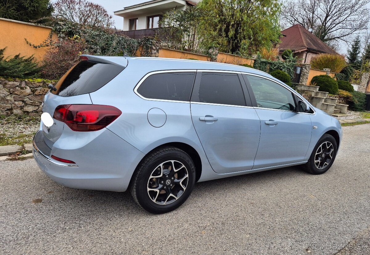 Opel Astra J ST. 124.000km - 10